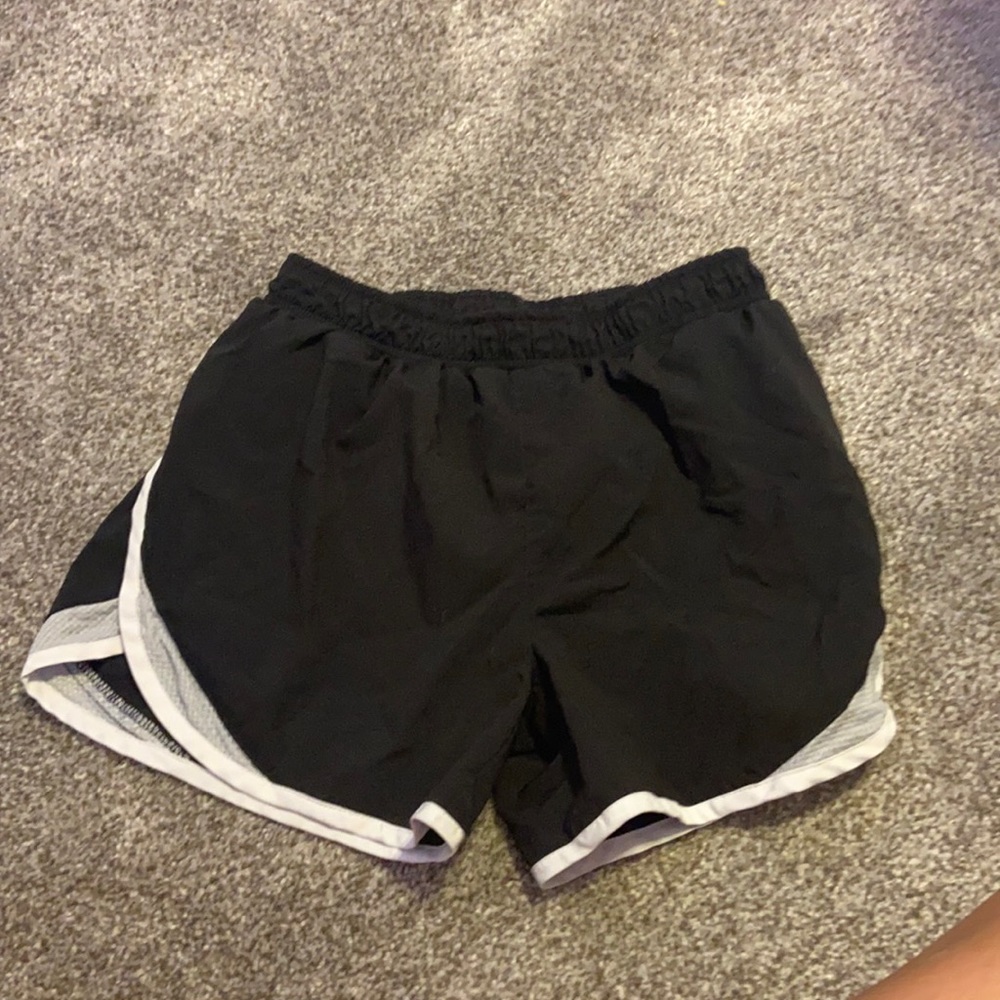Old navy girls shorts!